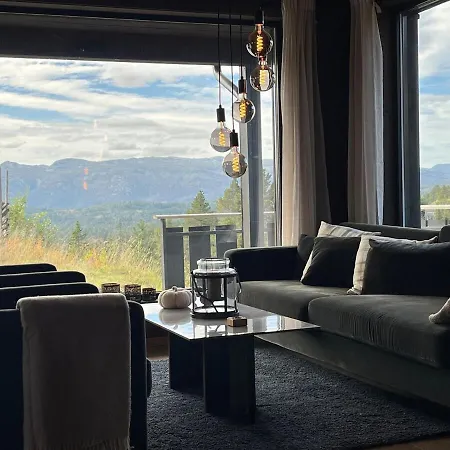 Modern And Cozy Mountain - Panoramic View! Leilighet