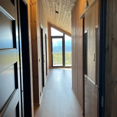 Modern And Cozy Mountain - Panoramic View!