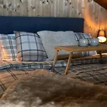 Modern And Cozy Mountain - Panoramic View!